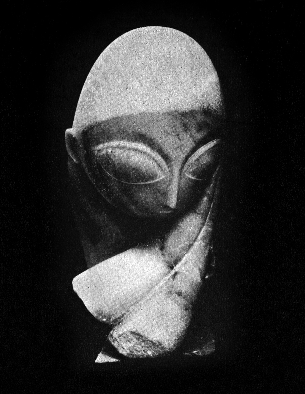 Constantin Brancusi, Portrait of Mlle Pogany, 1912, Philadelphia Museum of Modern Art.